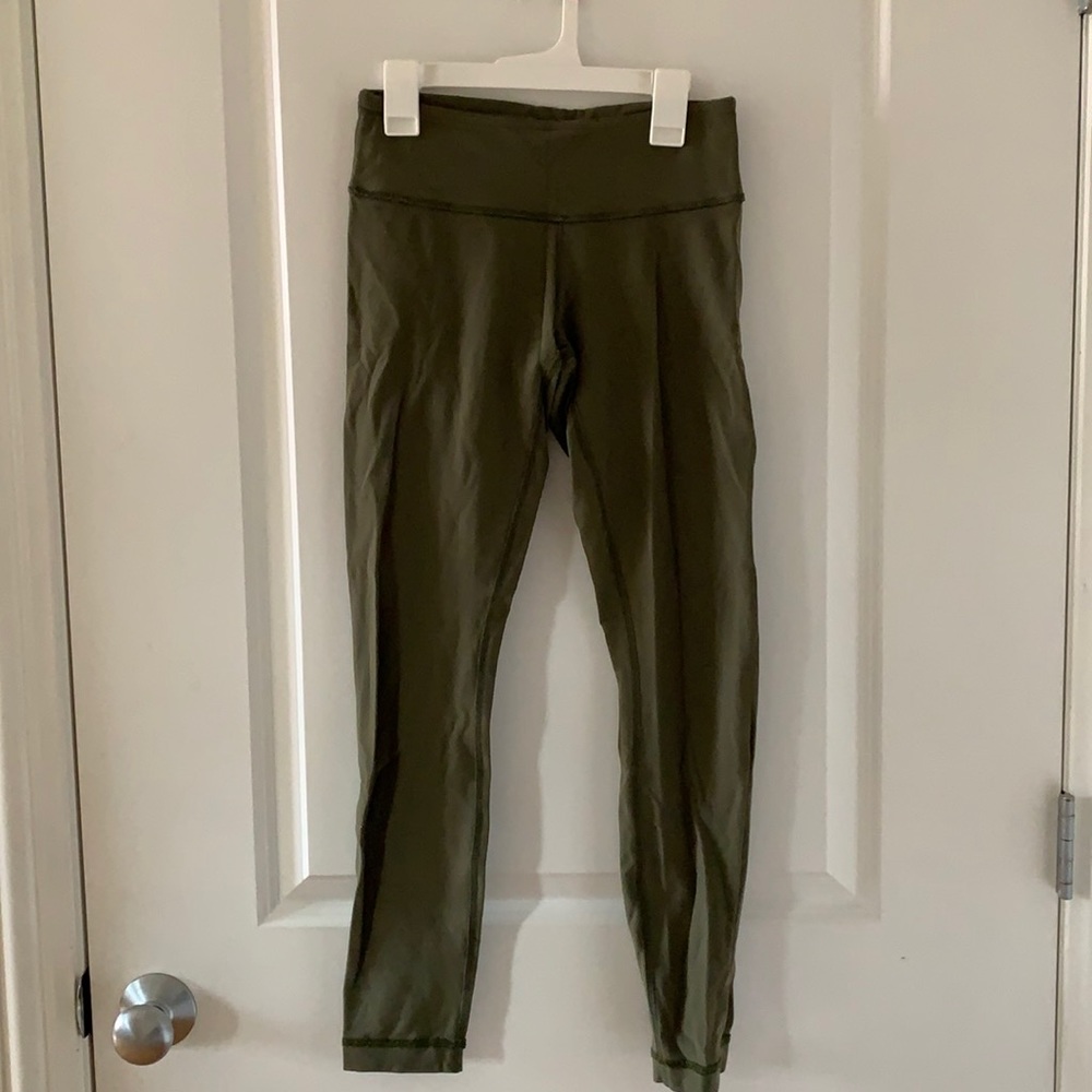 Olive LuluLemon full length legging, reversible